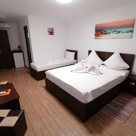 Pensión Casa Mura 3*